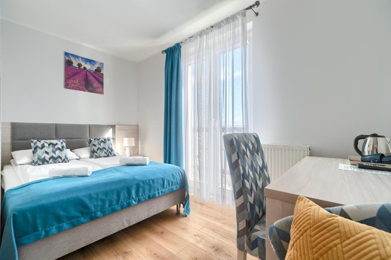 Bed & Breakfast Atlantis 3*
