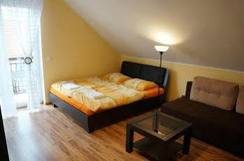 Bed & Breakfast Atlantis 3*
